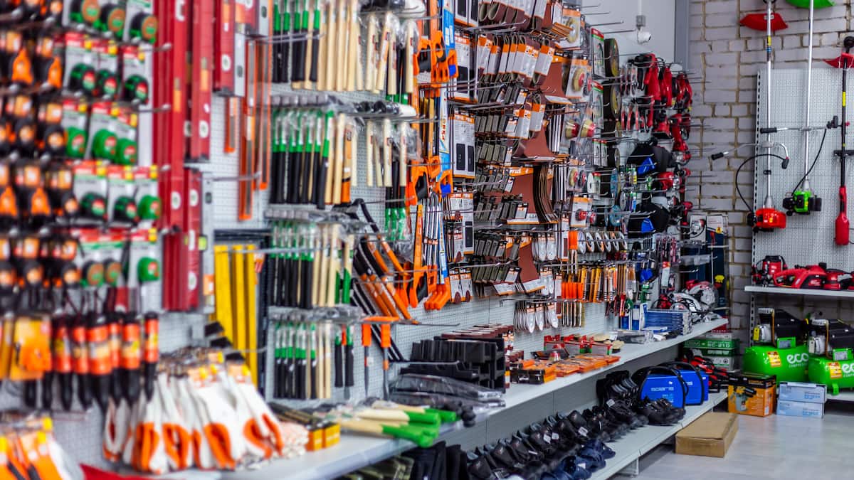 Quincailleries: une majorité opposée à la preuve vaccinale obligatoire