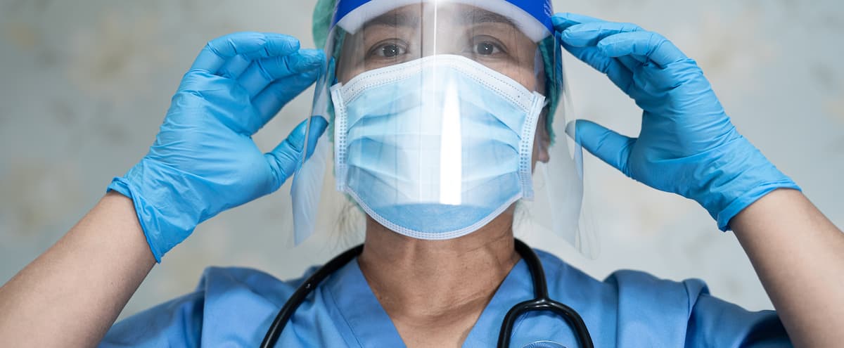 Montée d’Omicron: face aux «retards» dans le réseau de la santé, les infirmières sonnent l’alarme