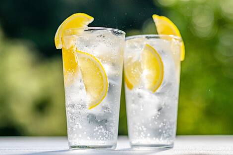 sparkling water sparkling water