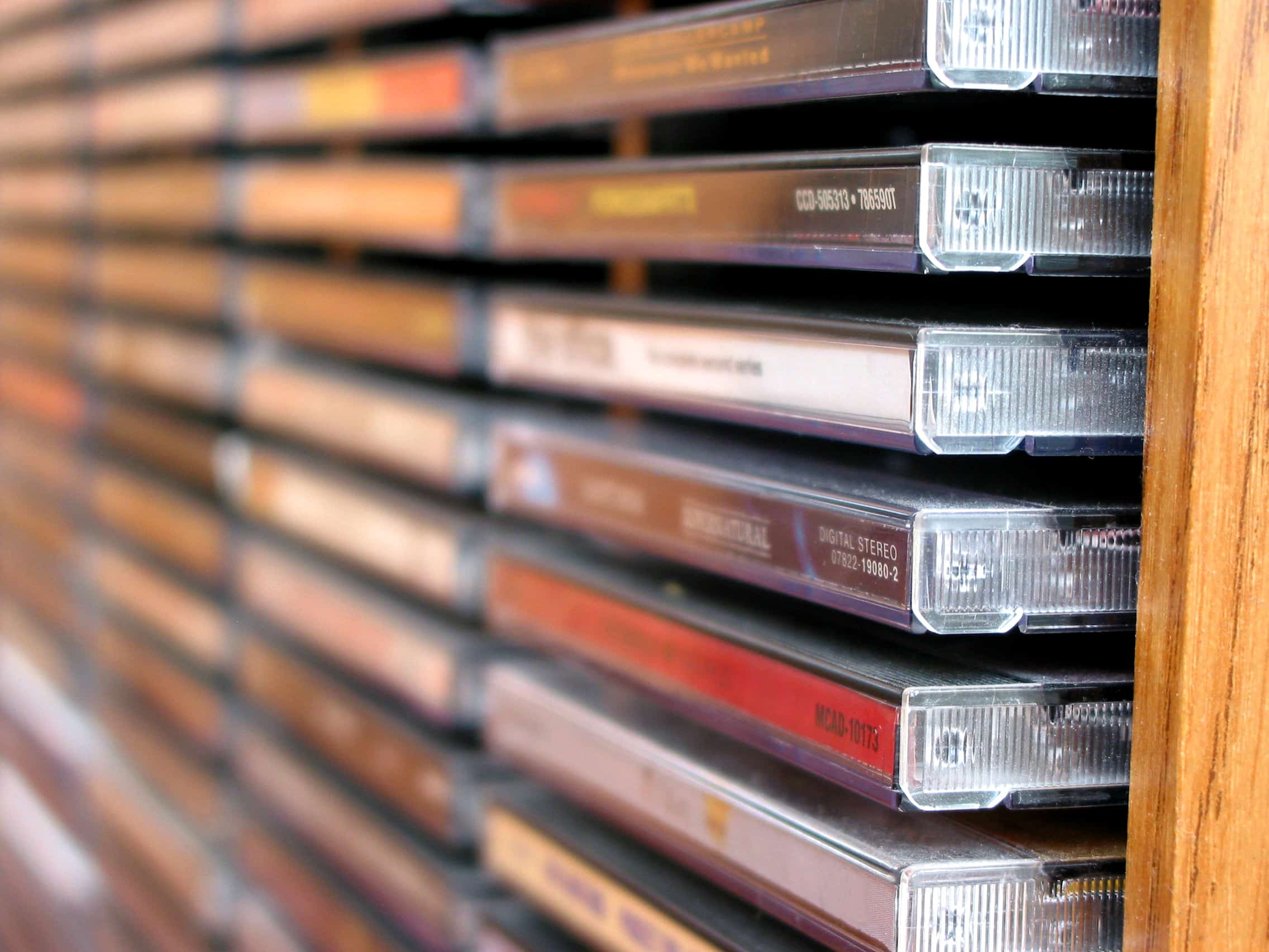 La croissance des ventes de CD dépasse celle du vinyle aux États-Unis