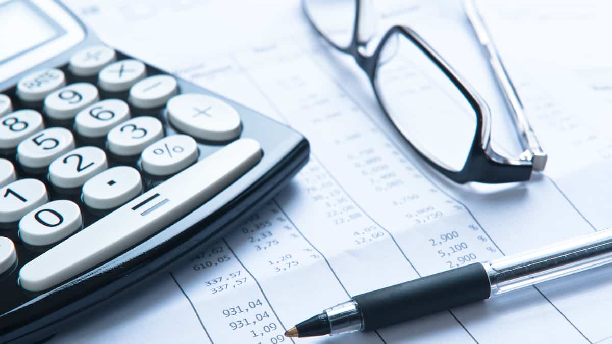 Impôts: le service automatisé de déclaration pourrait rapporter des milliards de dollars chez les Canadiens