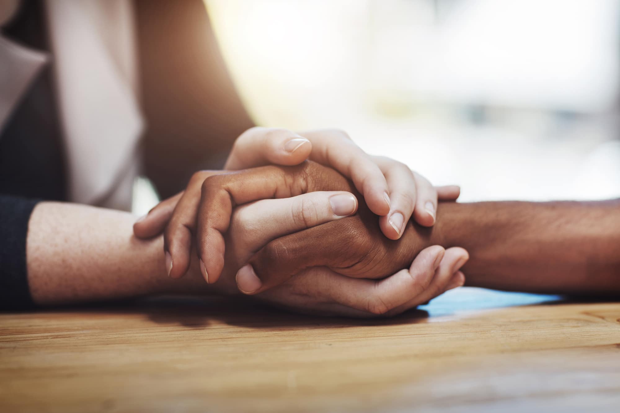 Comment faire comprendre à mon frère que, malgré sa maladie, notre père a besoin d’être entouré?