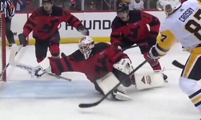 À VOIR: l'arrêt de l'année à Jake Allen? | JDM