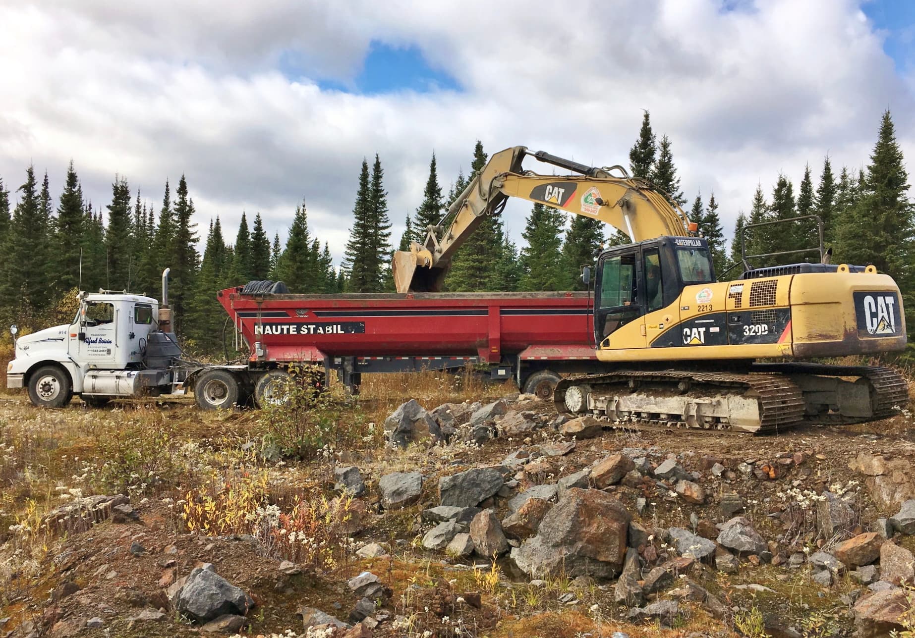 Min&eacute;raux et militarisation: un faux d&eacute;bat