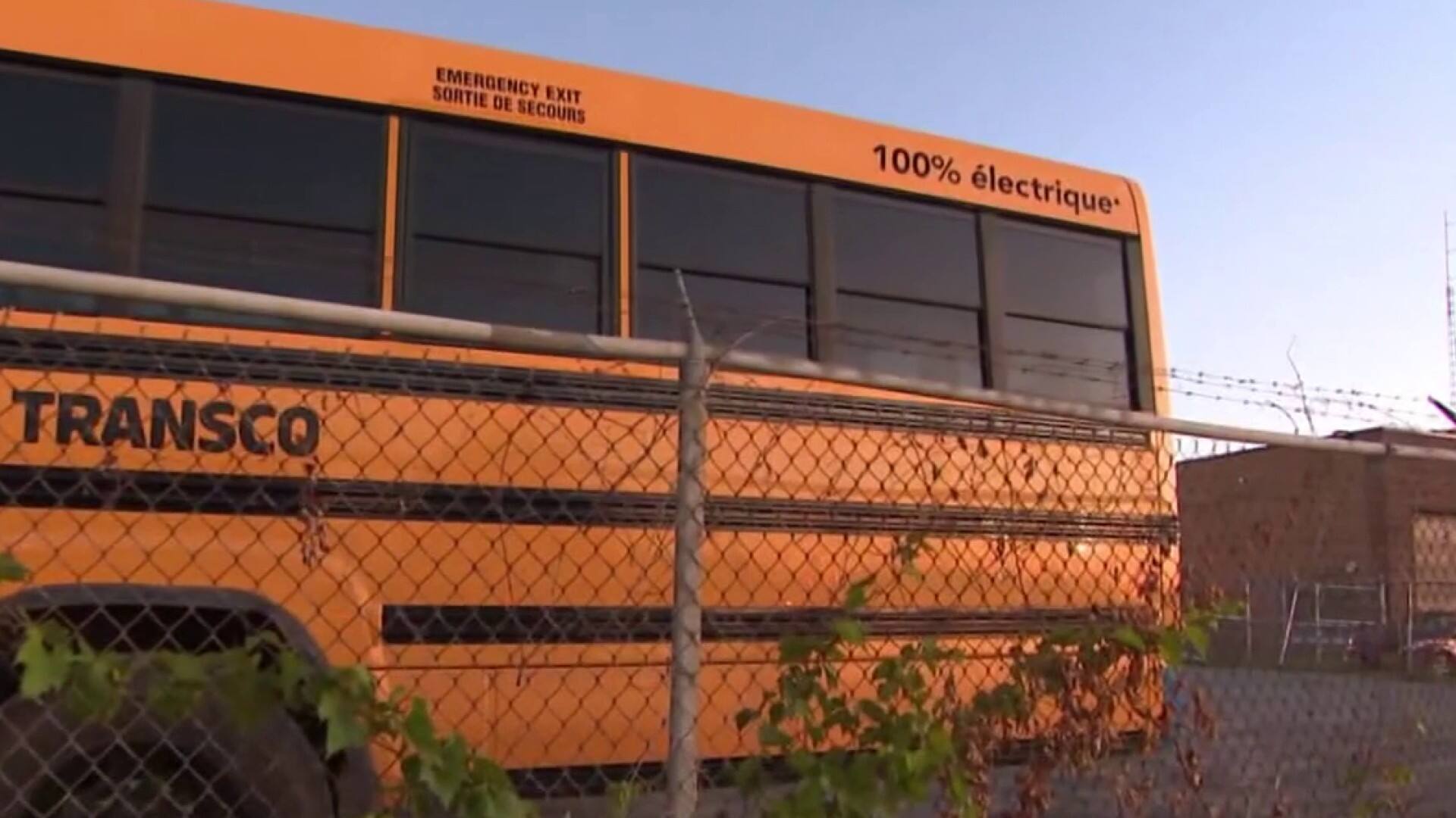 1200 autobus scolaires à l’arrêt vendredi matin