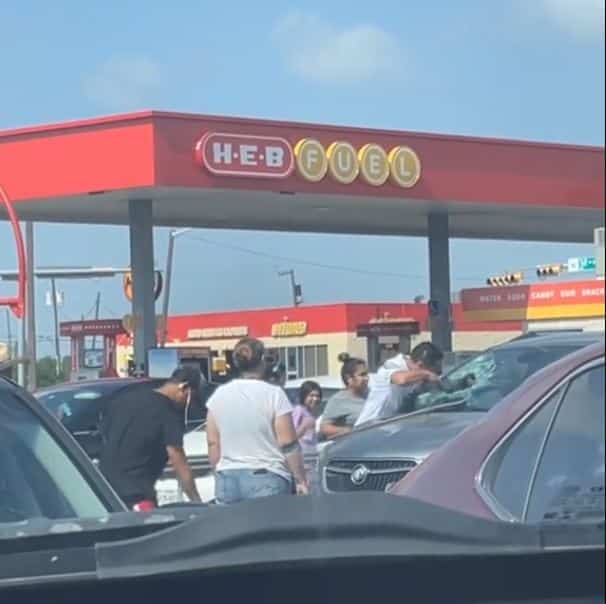 Un b&eacute;b&eacute; sauv&eacute; in extremis d&rsquo;un VUS en pleine canicule