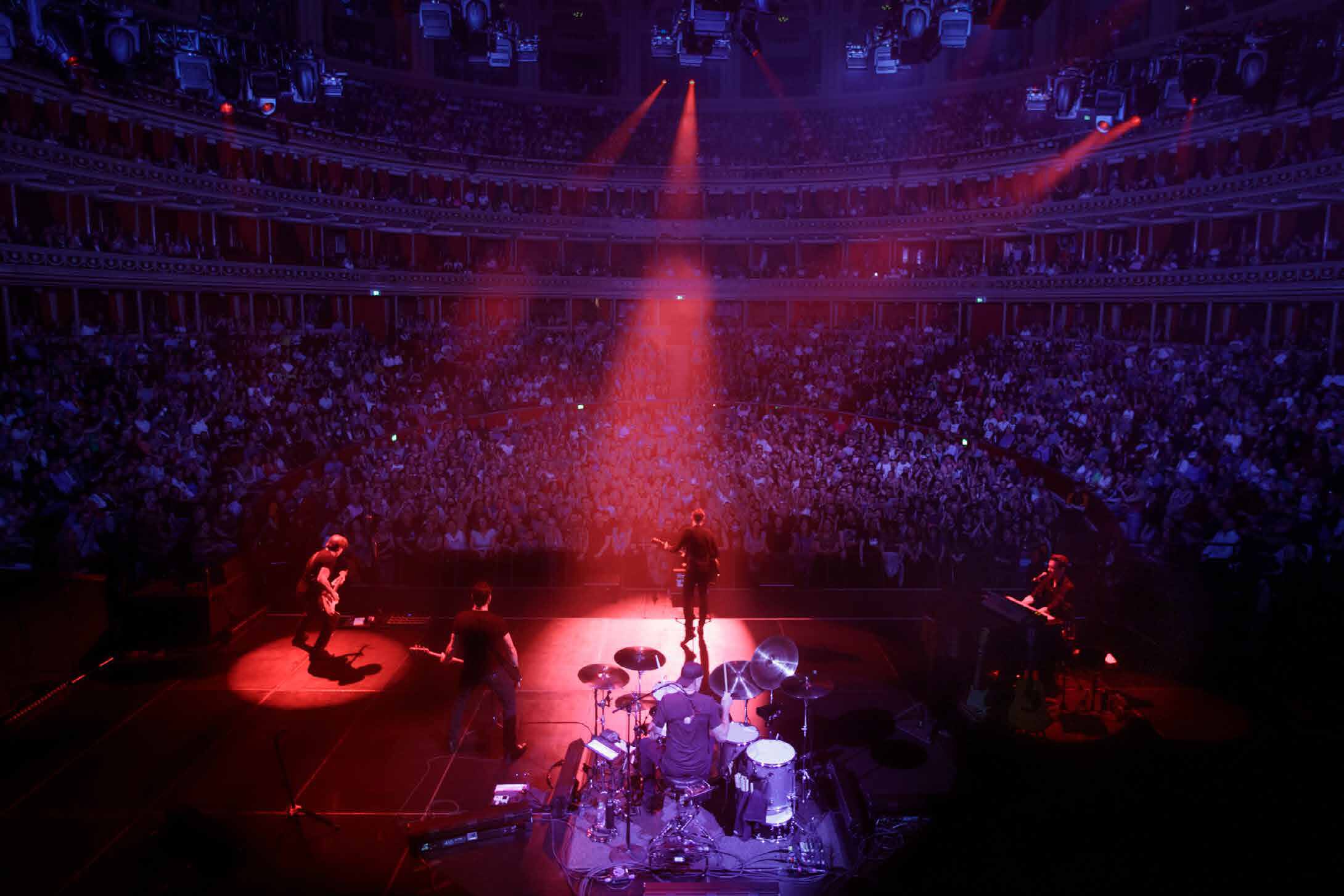 Bryan Adams une tournée au Québec en août 2024 et le coffret triple