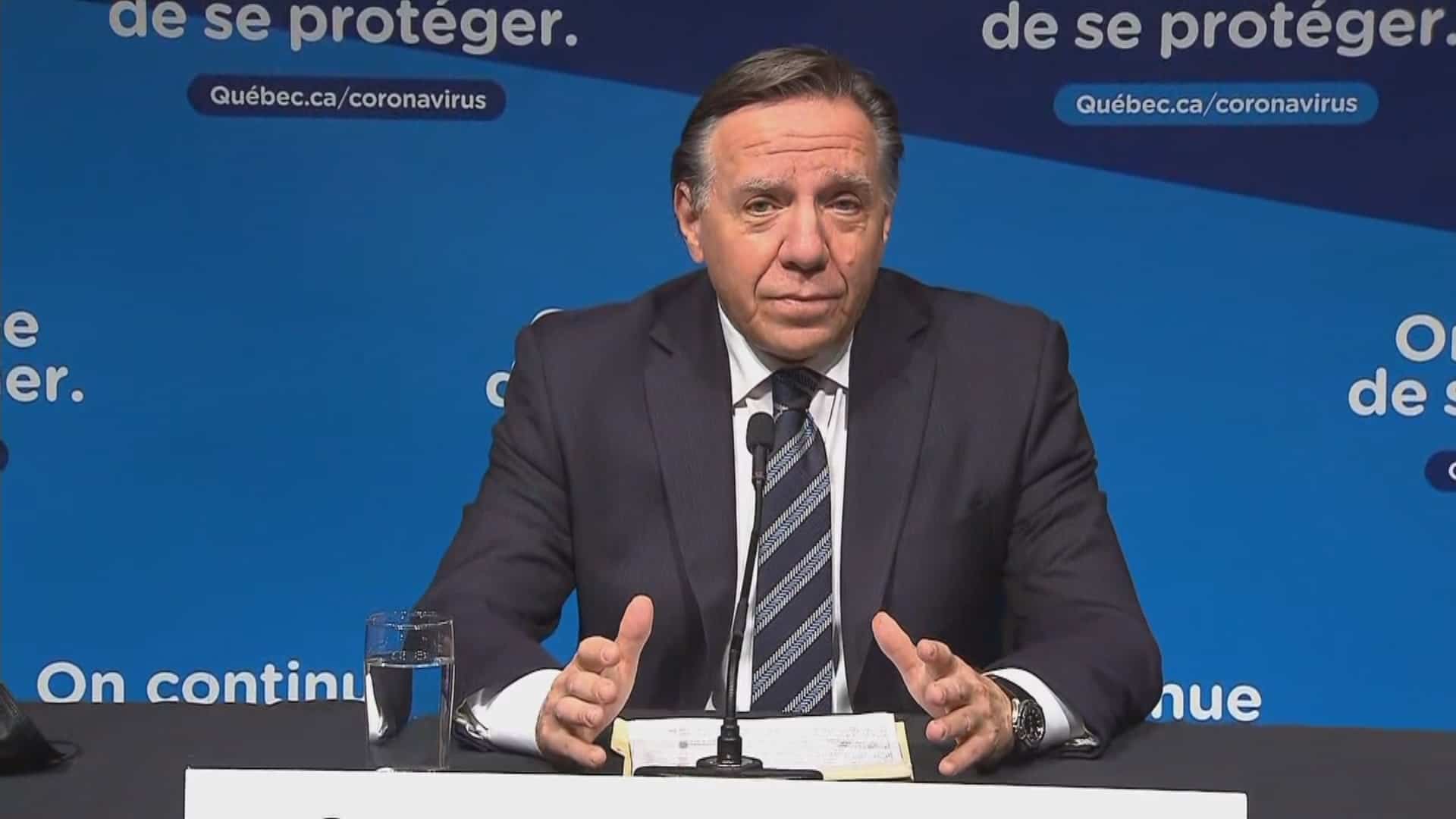 Omicron g&acirc;che la f&ecirc;te: 10 personnes maximum au r&eacute;veillon de No&euml;l