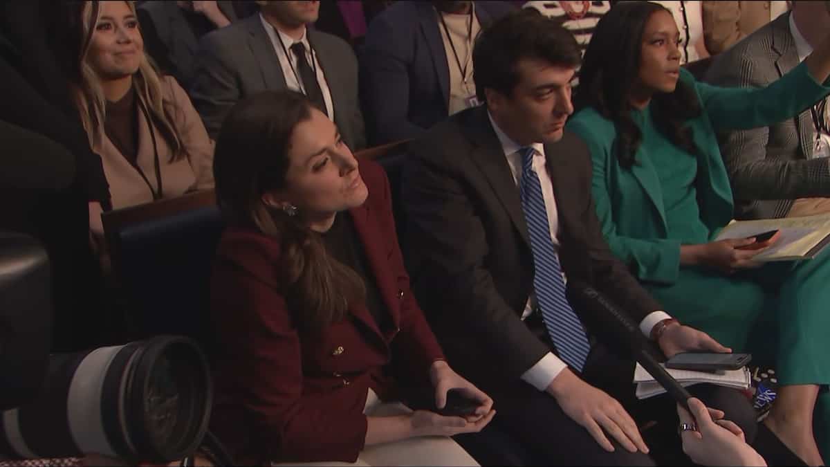 «Je ne parle pas à CNN, ce sont de fausses nouvelles»: Donald Trump refuse de répondre à la question d’une journaliste