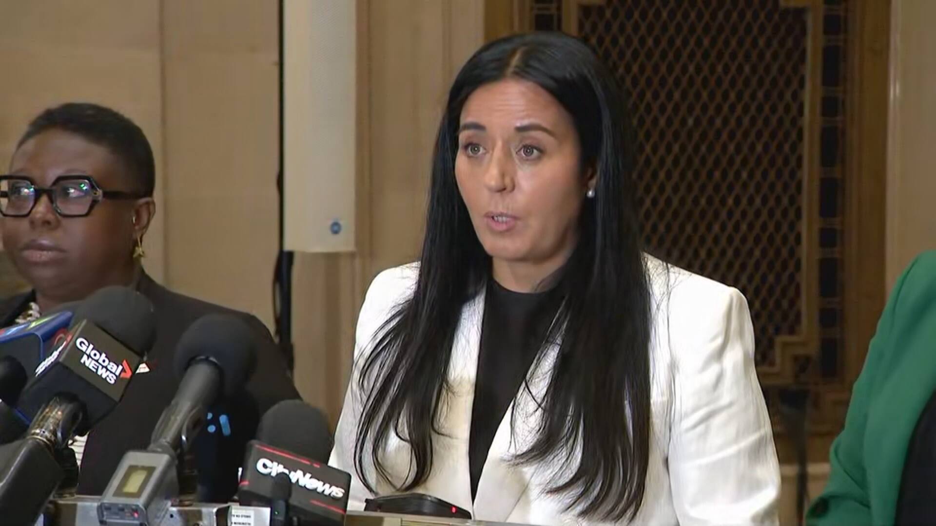 Allégations de racisme à Montréal-Nord: la mairesse demande une enquête indépendante