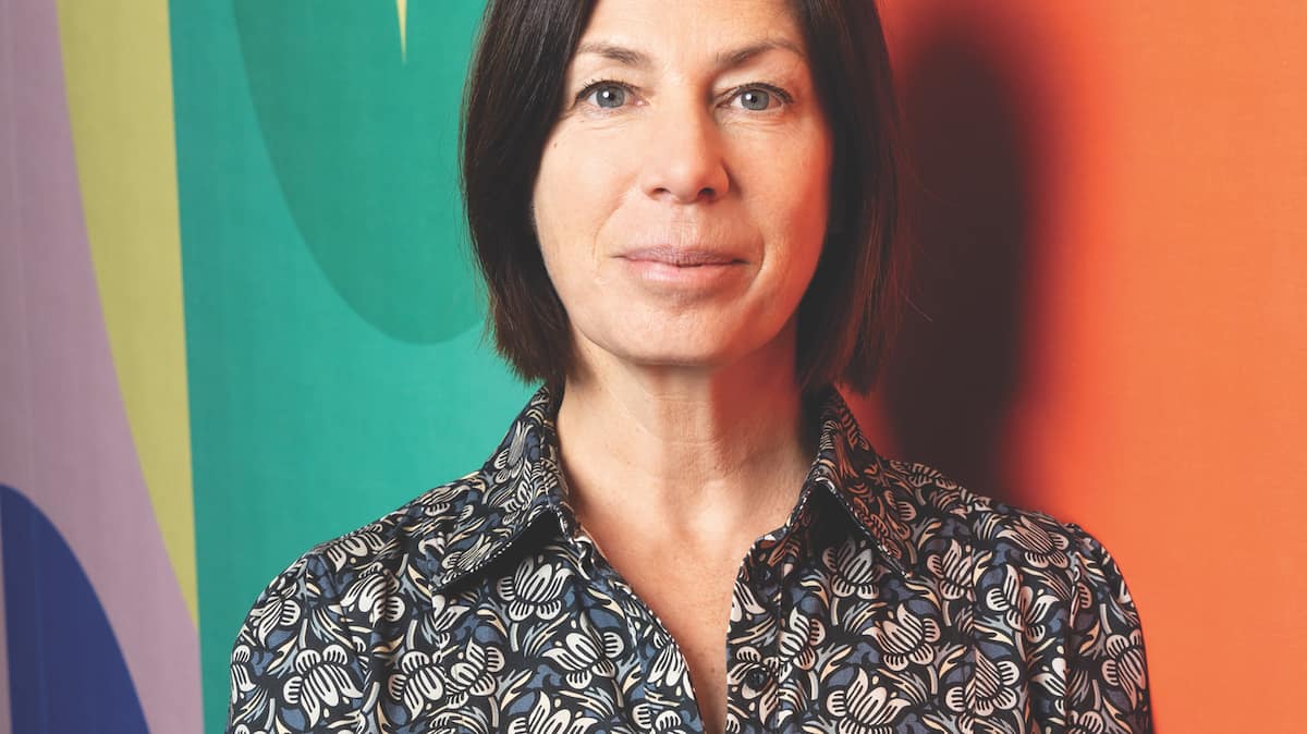 Céline Bonnier se confie sur sa relation amoureuse avec un jeune acteur ...