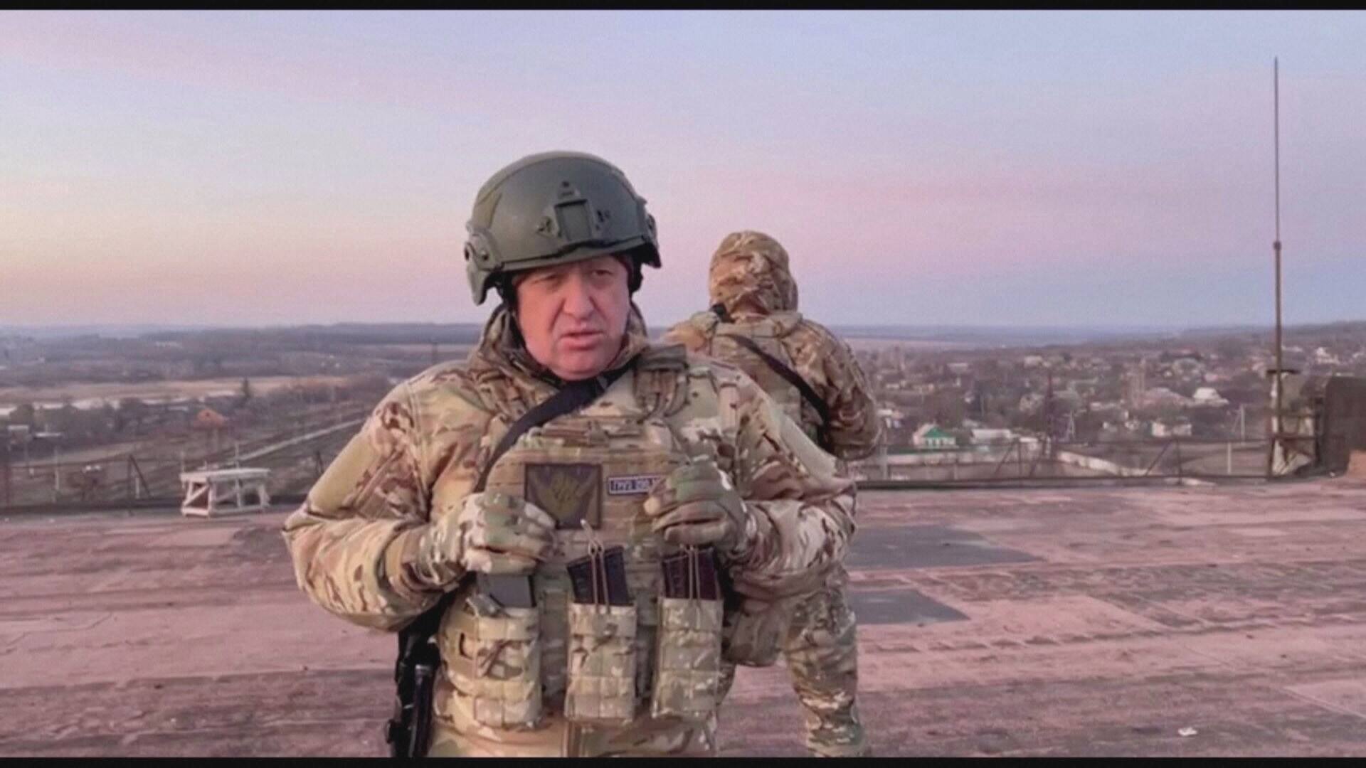 Ukraine: Wagner boss announces Russians have fully captured Bagmouth