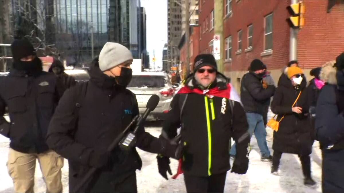 Ottawa : les citoyens marchent pour avoir la paix