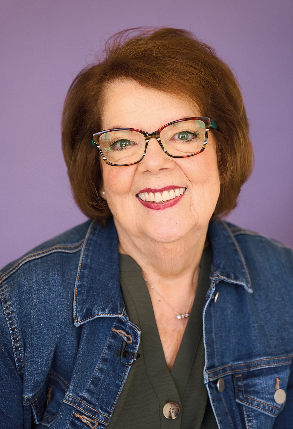 Elle s’amuse comme chroniqueuse à Sucré salé