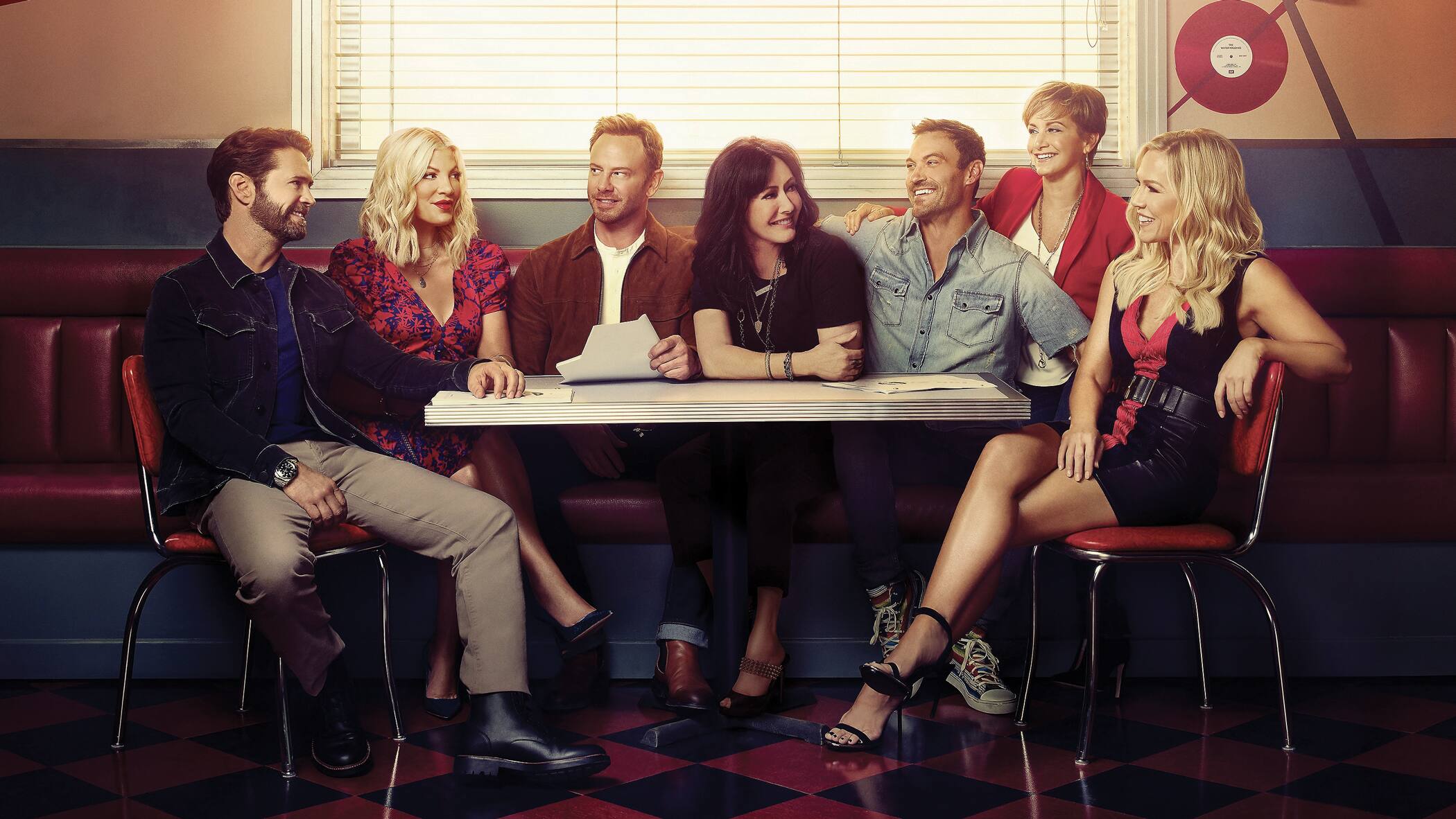 Las estrellas rinden homenaje a Shannen Doherty, quien murió el sábado pasado tras una larga batalla contra el cáncer.