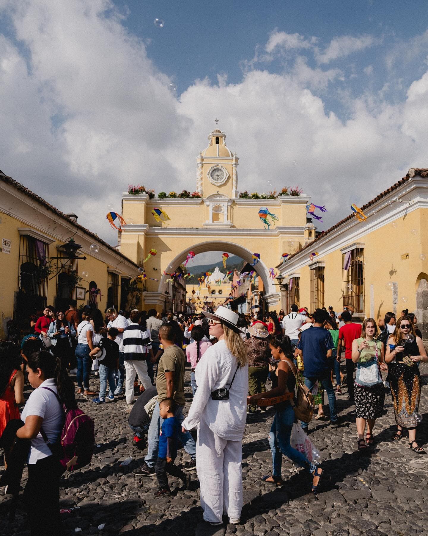 Top 10 des aliments à éviter absolument en voyage