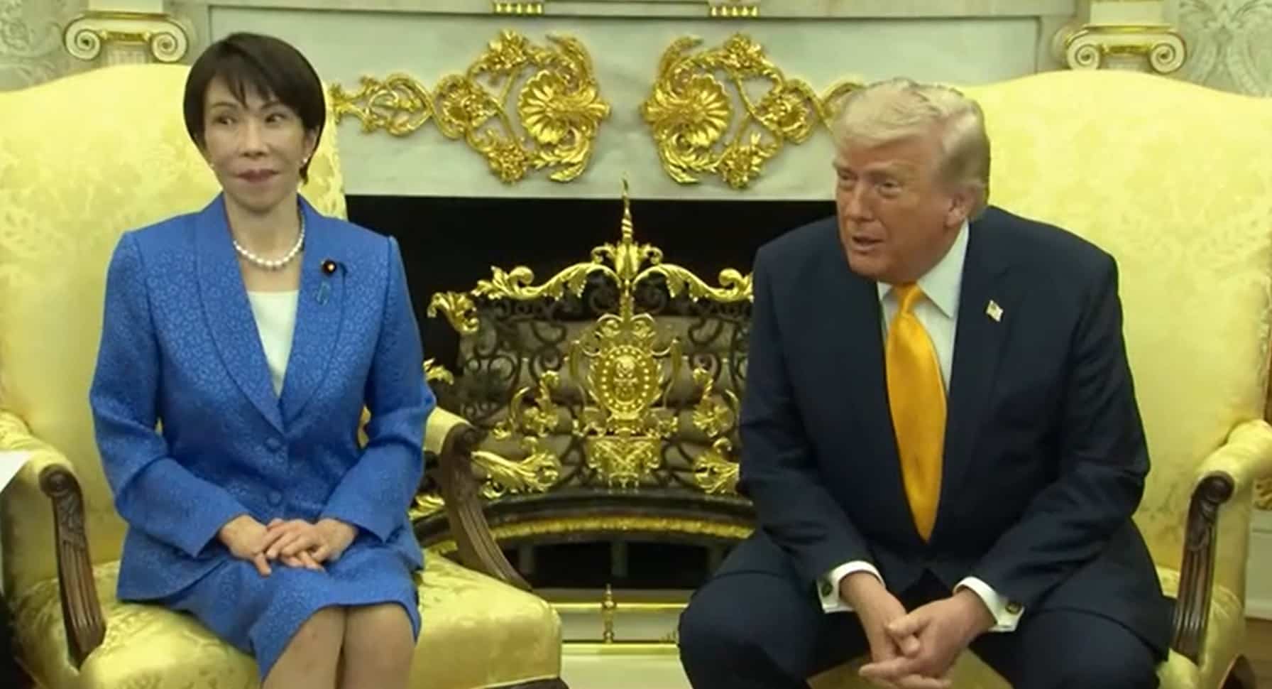 &laquo;Qui conna&icirc;t mieux les surprises que le Japon?&raquo;: Donald Trump &eacute;voque Pearl Harbor devant la premi&egrave;re ministre japonaise