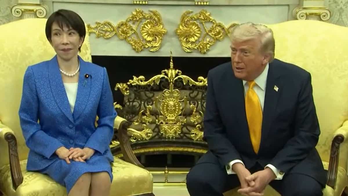 «Qui connaît mieux les surprises que le Japon?»: Donald Trump évoque Pearl Harbor devant la première ministre japonaise