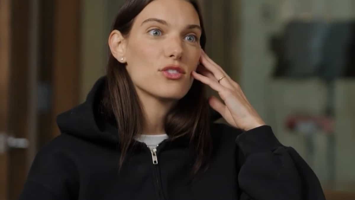 EXTRAIT EN PRIMEUR | «Je suis fucking exigeante»: Charlotte Cardin présente ce mercredi, à «Sucré givré», un extrait du clip de sa nouvelle chanson