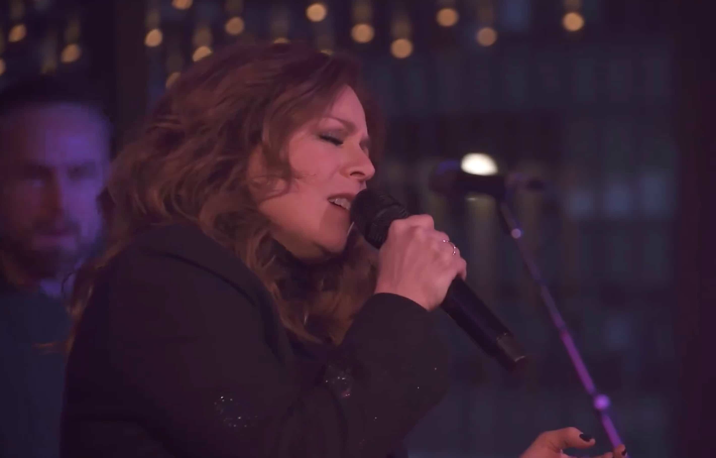 La performance d'Isabelle Boulay fait réagir 