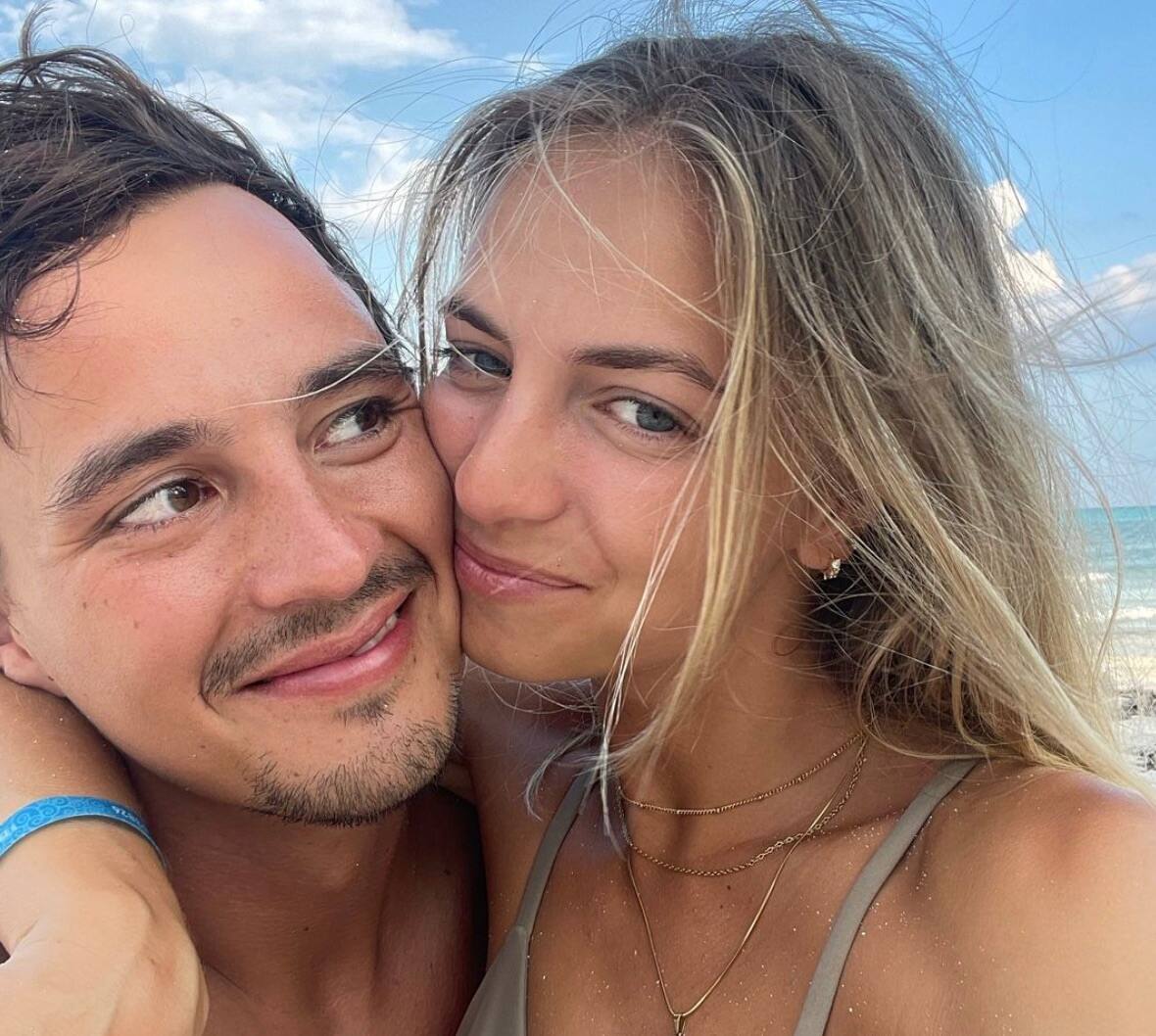 La comédienne célèbre 5 ans de couple 