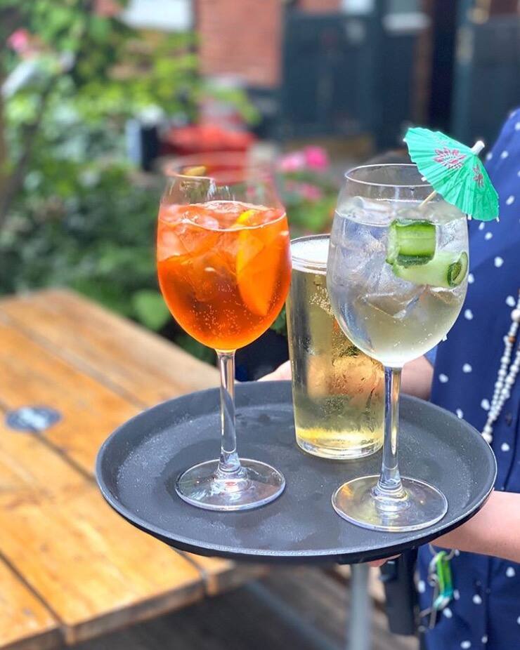8 endroits où boire un bon Spritz à MTL et Québec 