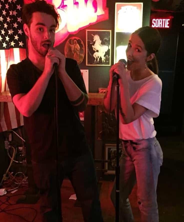 Le karaoké bientôt interdit dans les bars