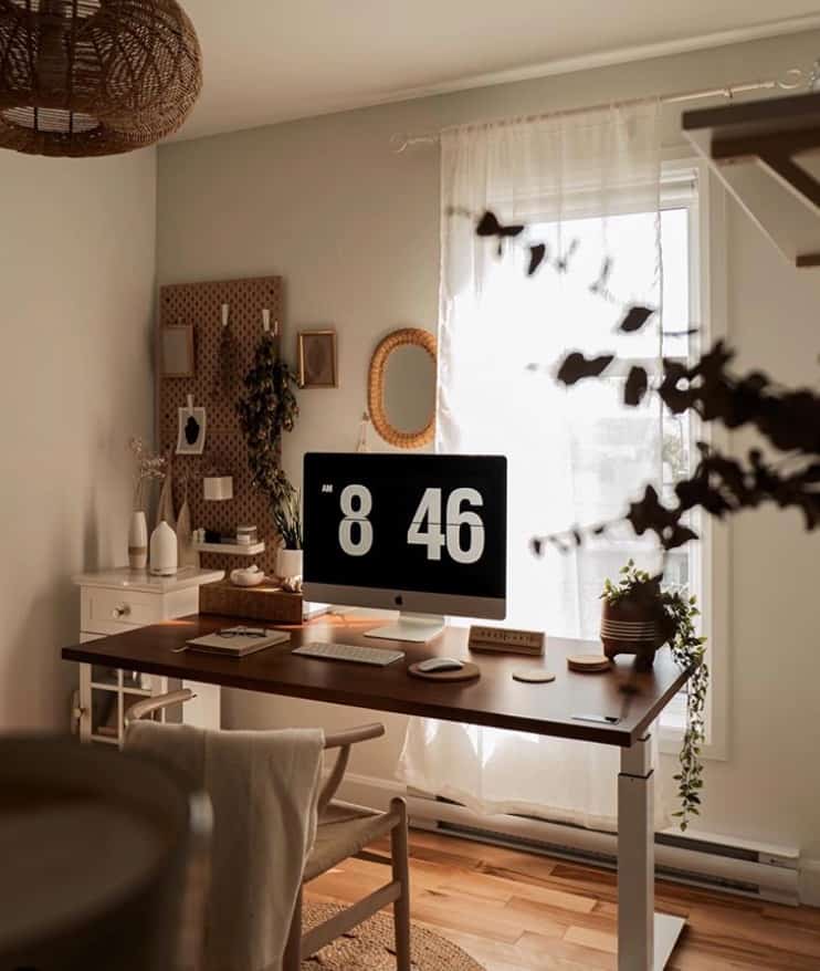 Les essentiels pour aménager un bureau maison