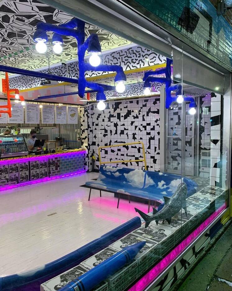 Découvrez le local très funky du Fugazzi Mile End 