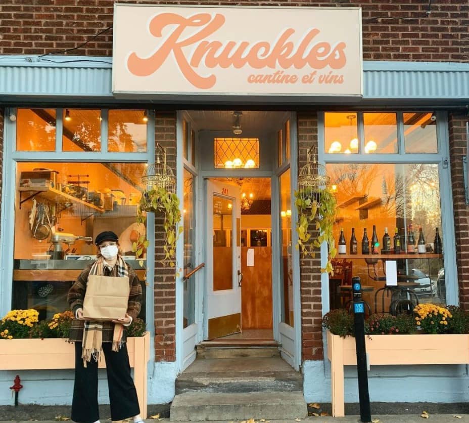 75 restos qui livrent ou qui font du «take-out»