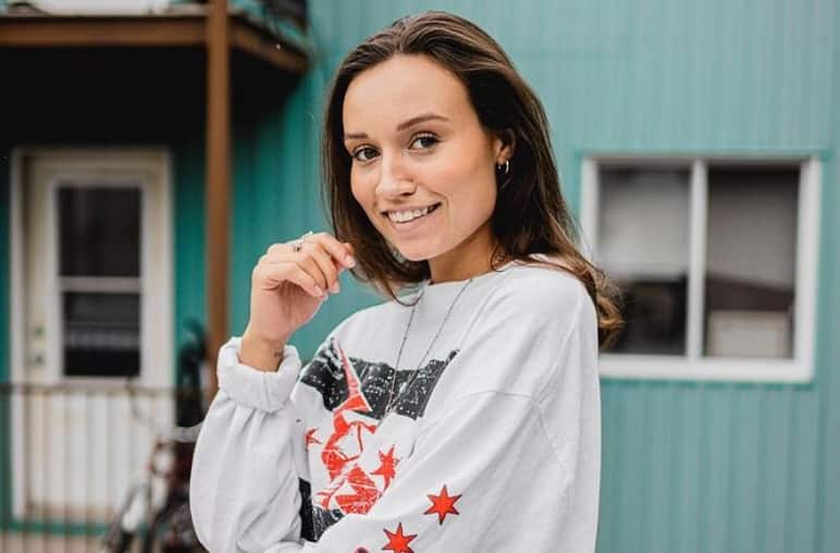 Meghan Oak se confie au Sac de chips en chantant