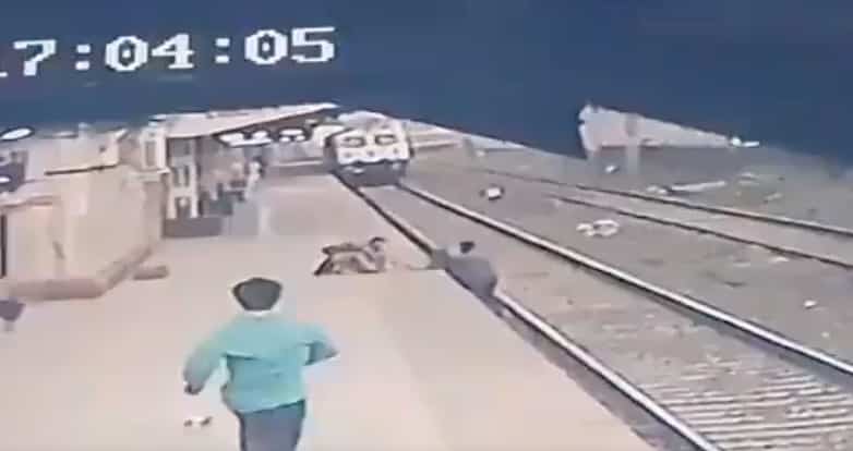Il sauve un enfant tombé sur un rail de train