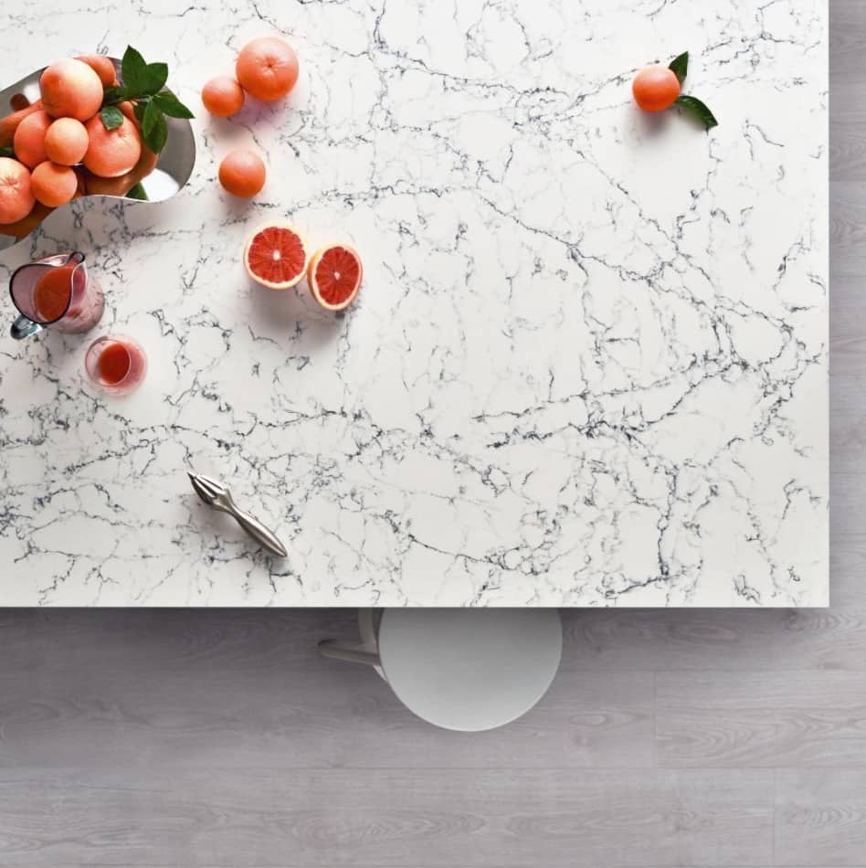 Comment bien nettoyer votre comptoir de quartz