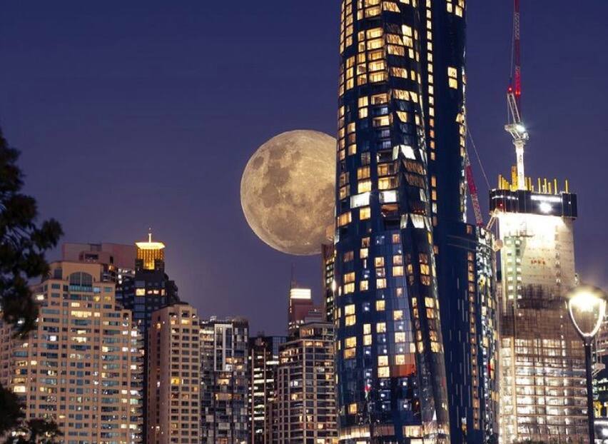 Les photos de la super lune de sang d’hier 