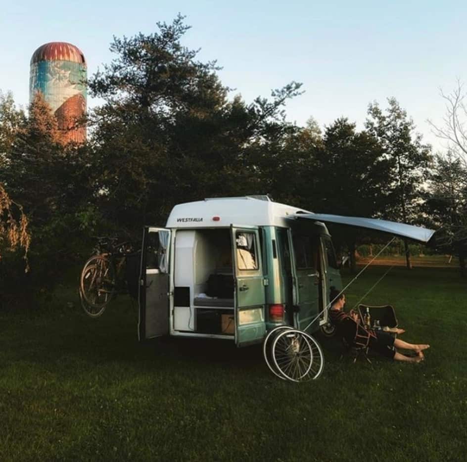 Une plateforme pour savoir où stationner sa van