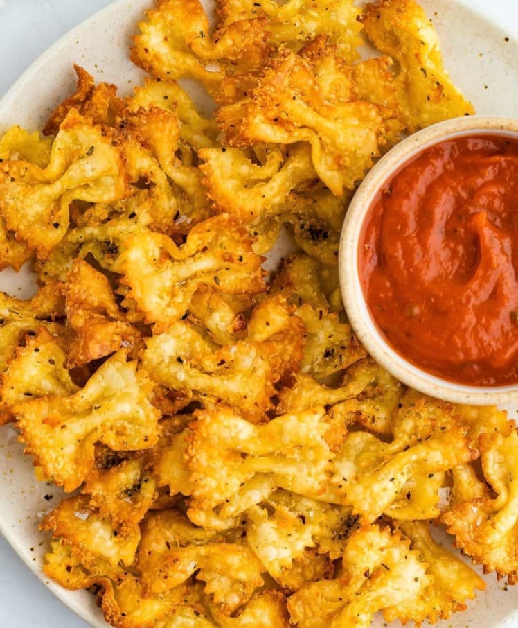 Des chips de pâtes gratuites à ce «food truck»