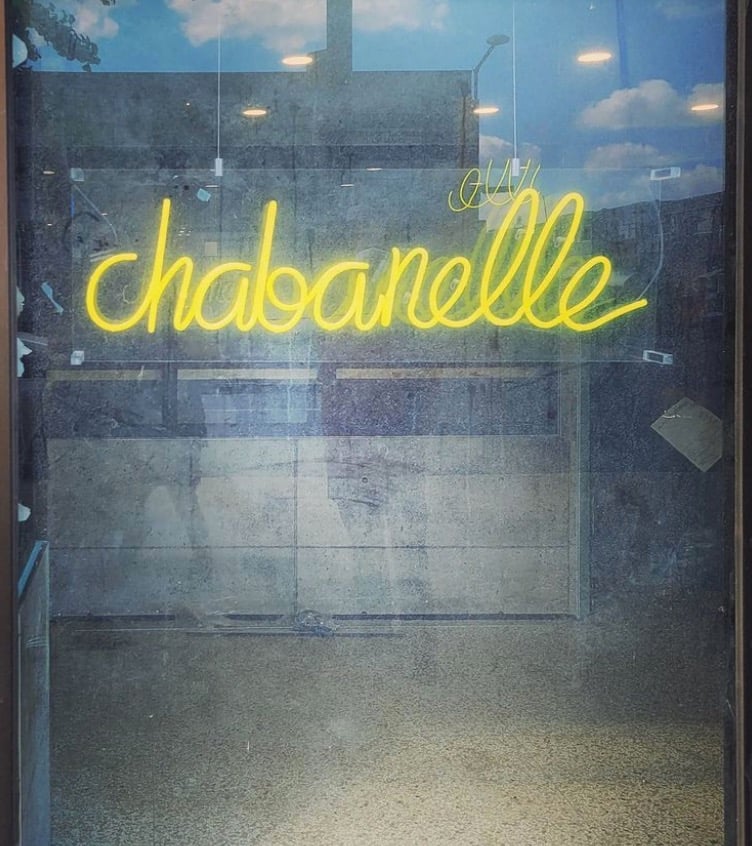 Un nouveau resto dans Ahuntsic par Martin Juneau