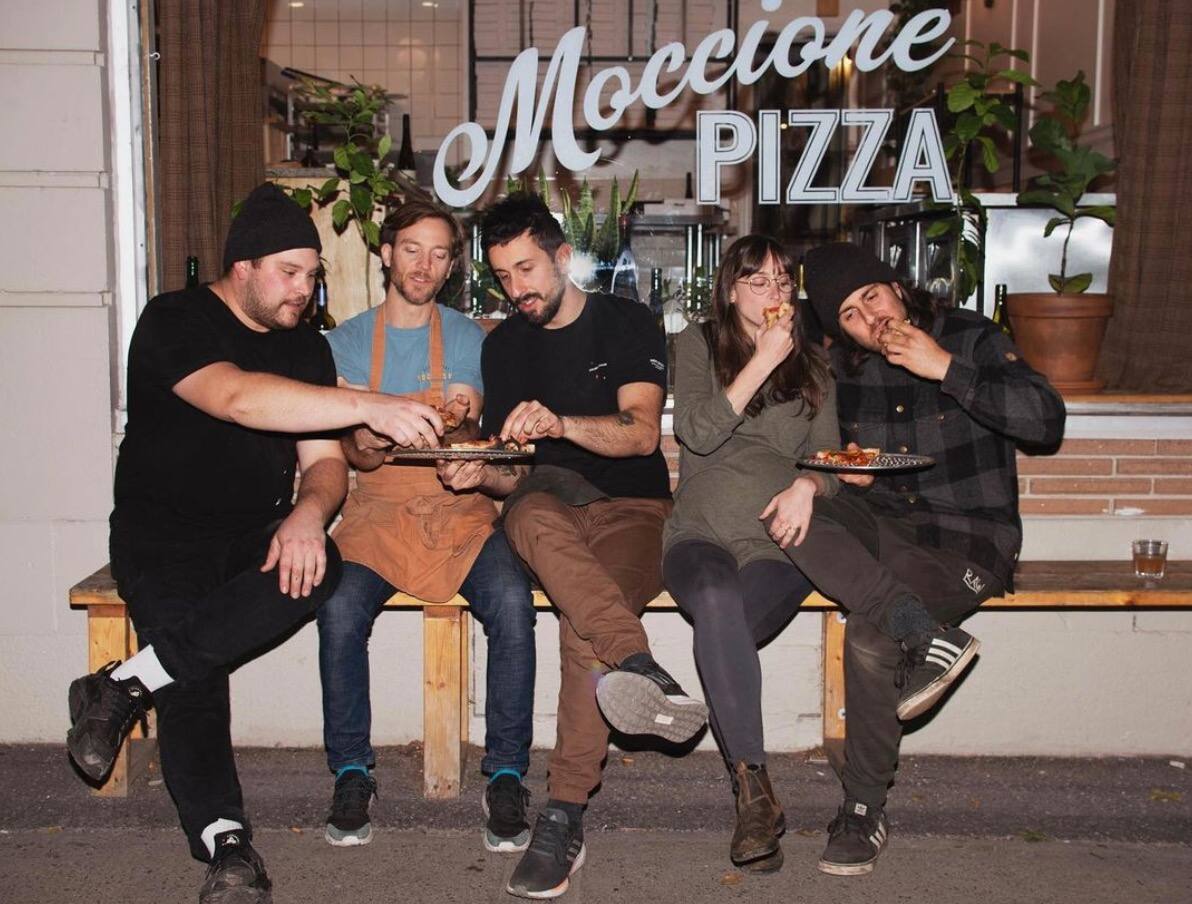 Le Moccione se transforme en pizzéria de quartier