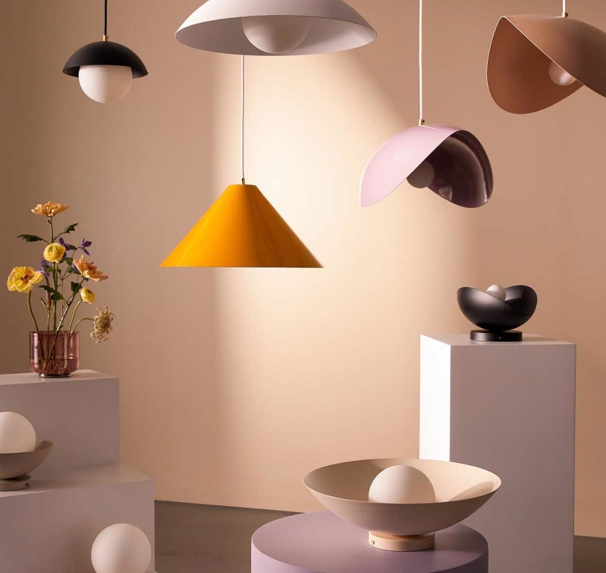 Luminaire Authentik arrive sur le site de Simons 