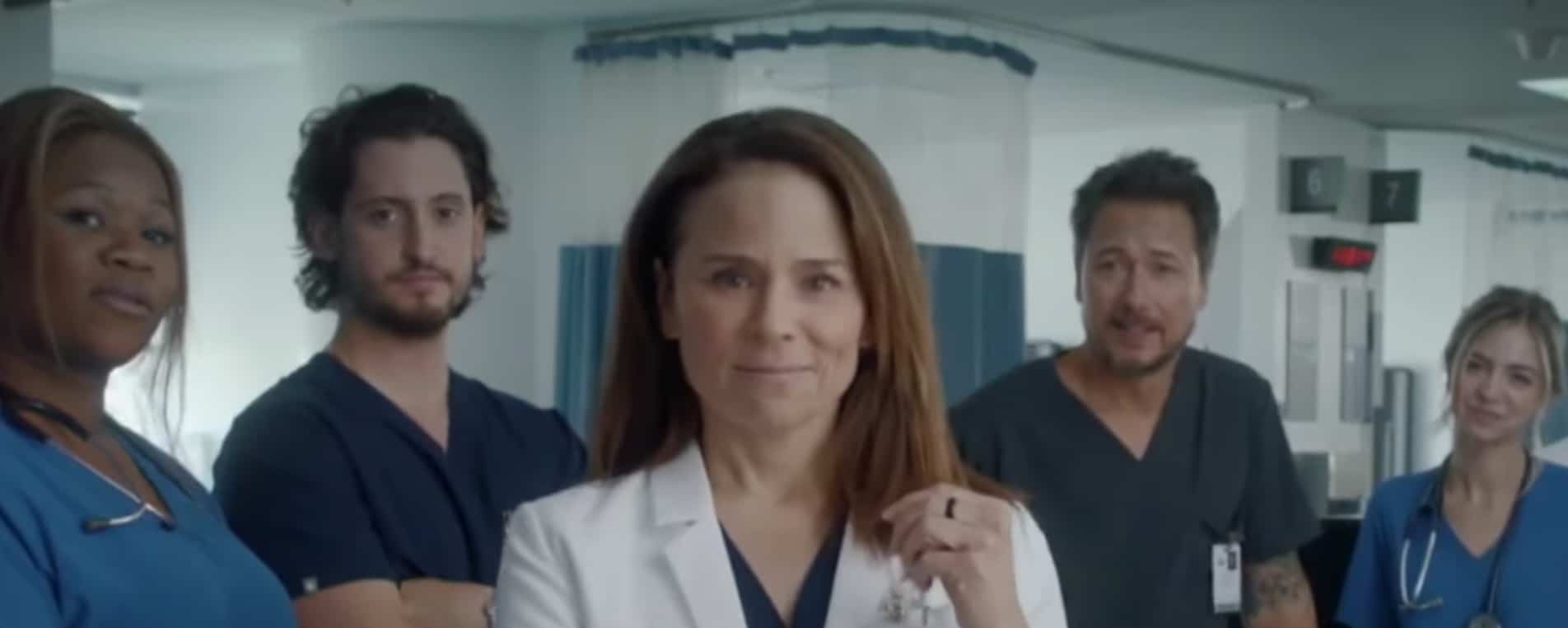 Voyez les premières images la distribution de Stat