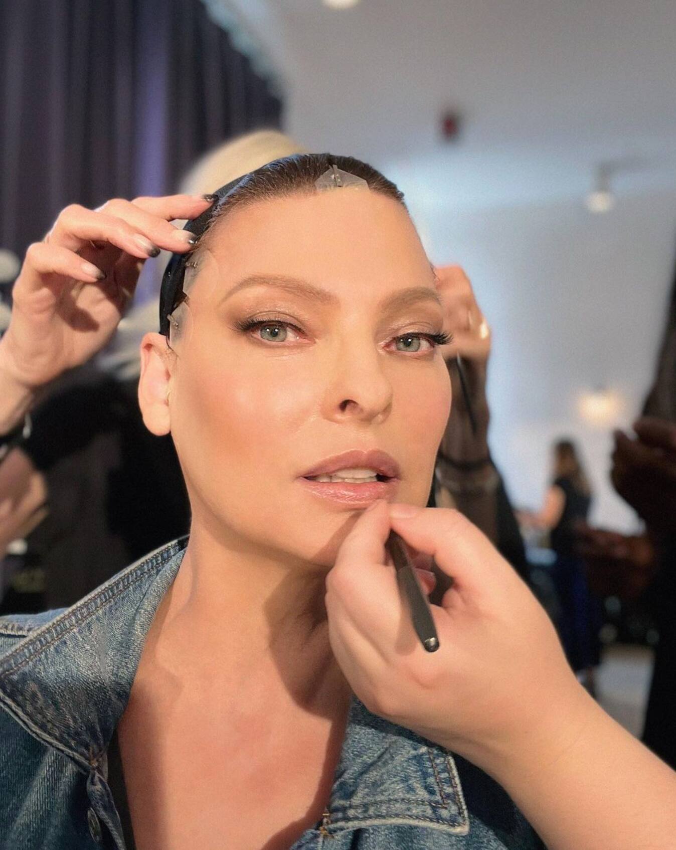 Linda Evangelista pose pour Vogue