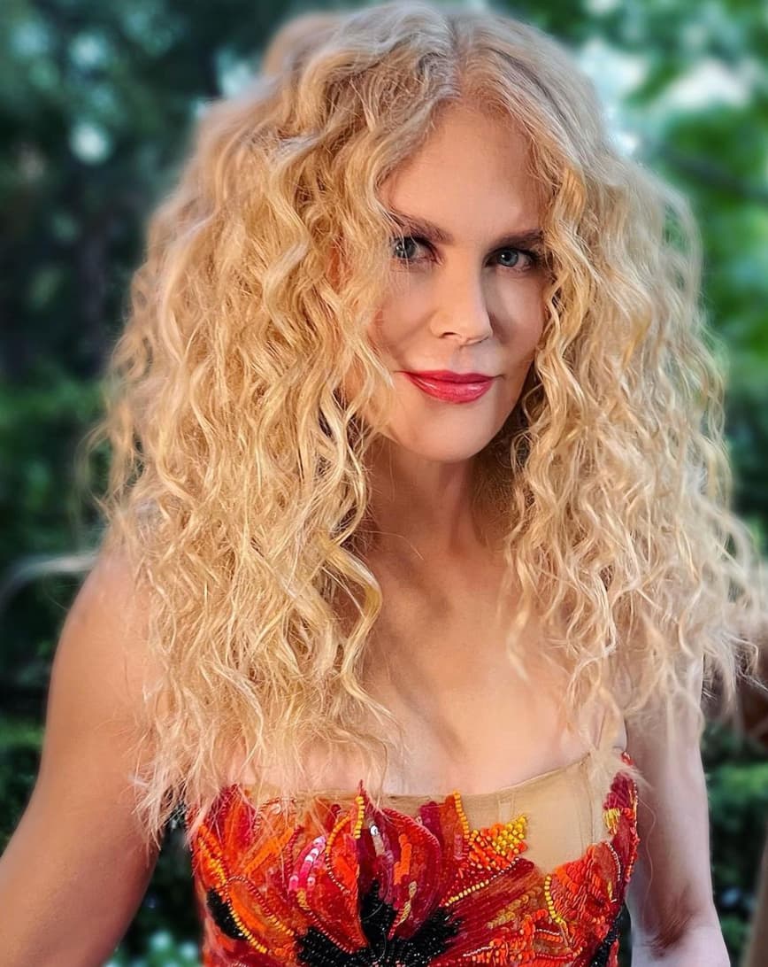 Musclée et incroyable dans une séance photo