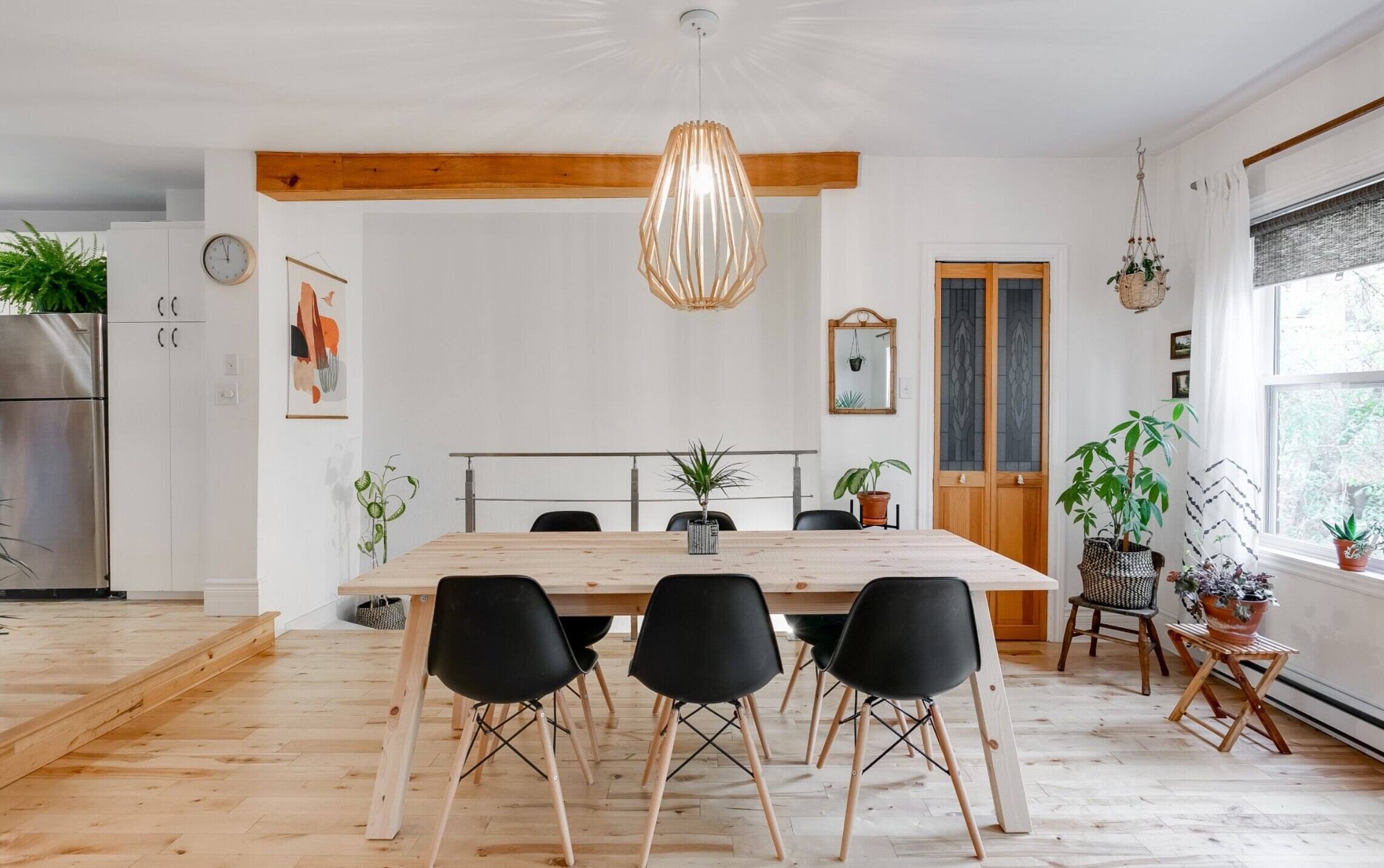 Un Lumineux Condo A Vendre Pour 339 000 Dans Rosemont Jdm