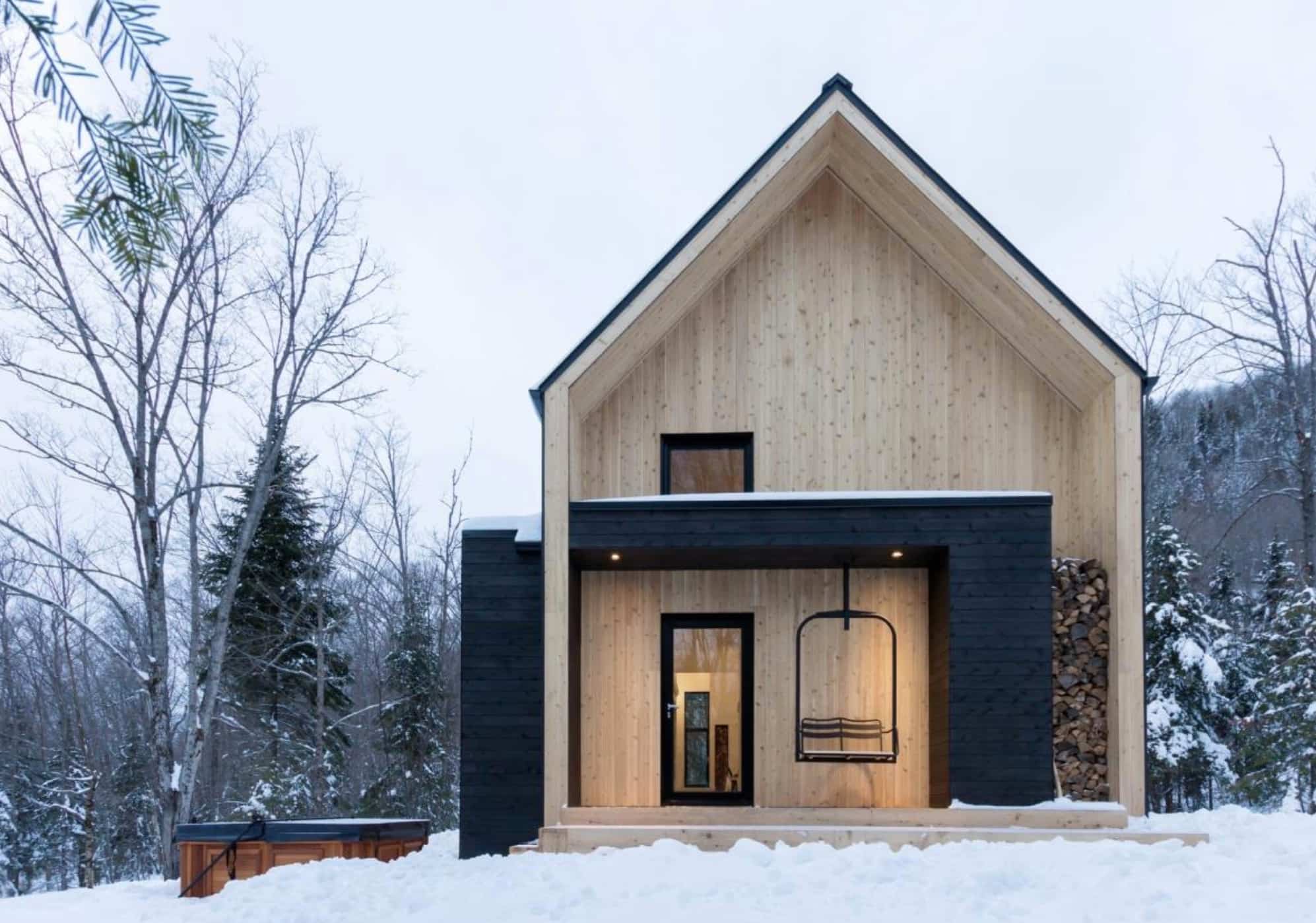Un Chalet D Architectes Entierement Meuble A Vendre Dans Charlevoix Pour 737 000 Plus Taxes Silo 57