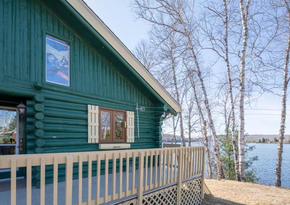 Get Un Chalet Tout Vert Avec Plage Privee A Vendre Pour 340 000 A Desktop Wallpaper Get Wallpaper Un Chalet Tout Vert Avec Plage Privee A Vendre Pour 340 000 A For iPhone Free