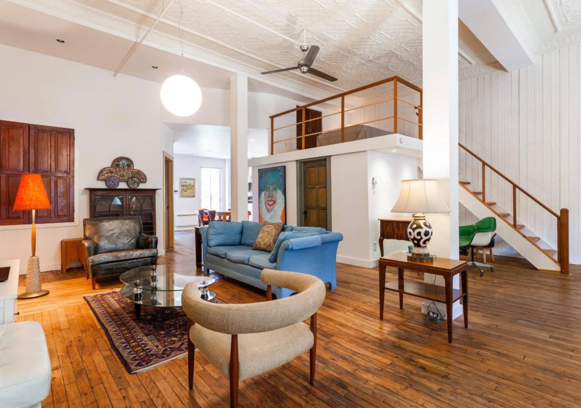 Un condo mid-century à vendre dans Hochelaga