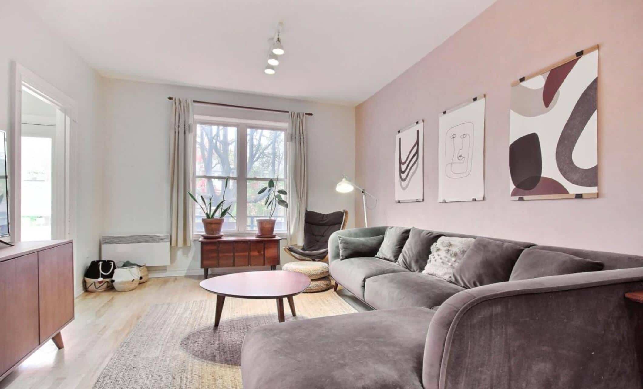 Une maison boho à vendre pour 479 000$ à Longueuil