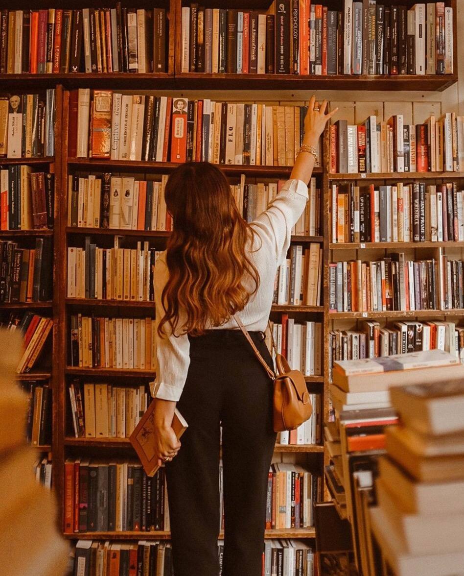 Recevez un nouveau livre tous les mois