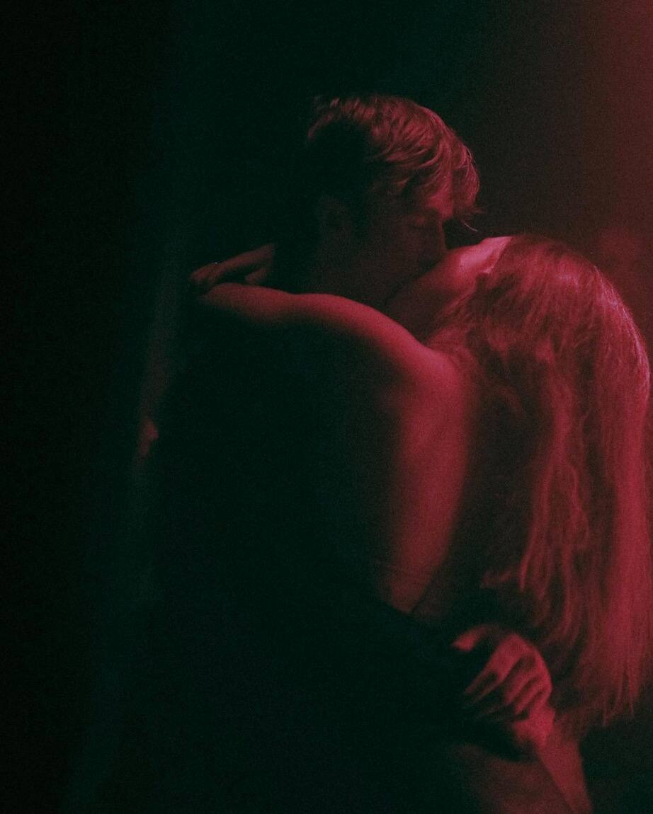 Un livre magnifique de «frenchage» de bar 