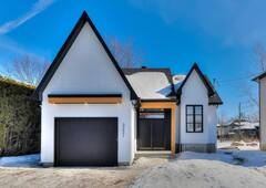 Carignan: maison neuve de style scandinave